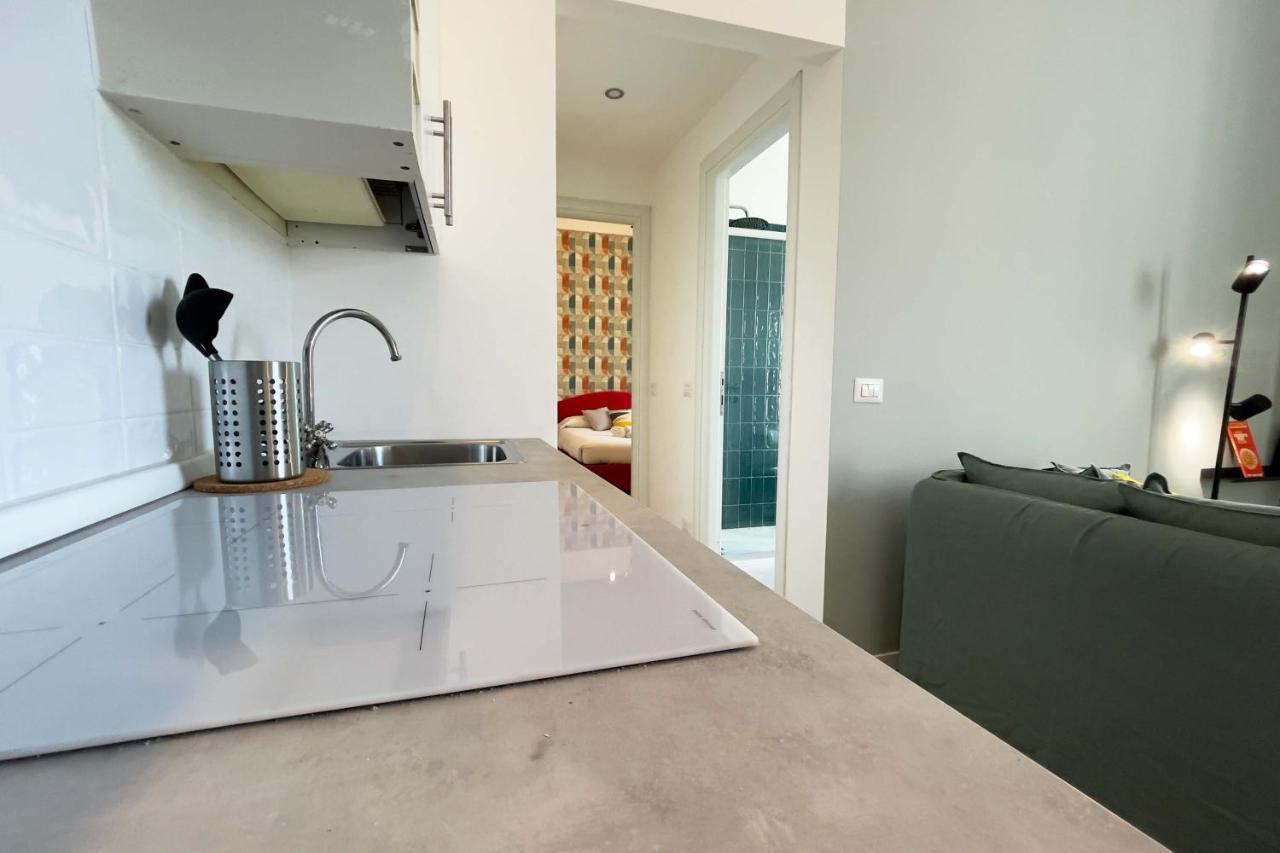 Elegant Apartment Near Brera Area Milan Exterior photo